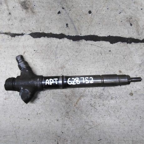 raspylitel-forsunki-toyota-rav4-iv-xa40-art-111369-big-1