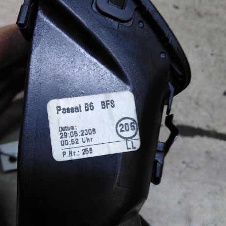 deflektor-obduva-salona-pravyi-volkswagen-passat-b6-art-111912-big-2