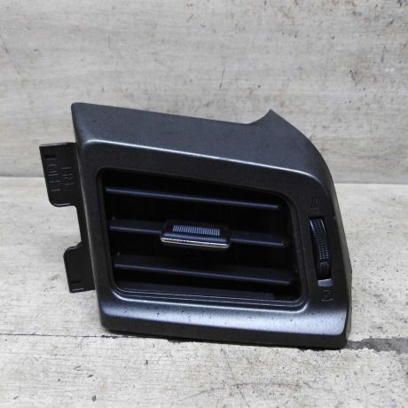 deflektor-obduva-salona-pravyi-toyota-rav4-iv-xa40-art-111944-big-0