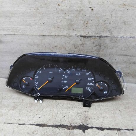 panel-priborov-shhitok-ford-focus-1-art-112102-big-0