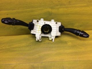 perekliucatel-podrulevoi-hyunday-sonata-4-povorotov-sveta-dvornikov-art-12566