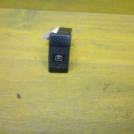 knopka-obogreva-zadnego-stekla-kia-spectra-art-13621-big-0