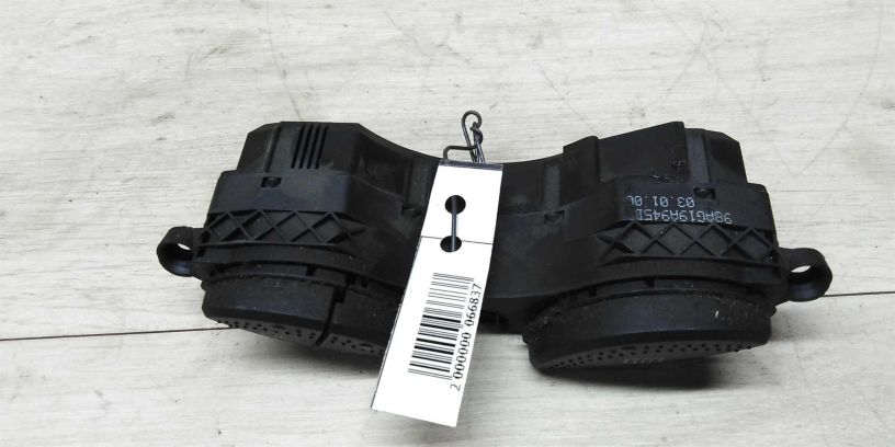 knopka-upravleniia-kondicionerom-ford-focus-i-art-14614-big-1