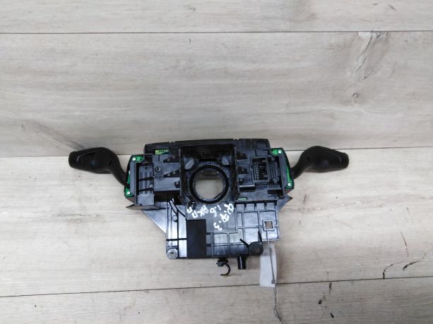 perekliucatel-podrulevoi-ford-focus-iii-art-14855-big-1