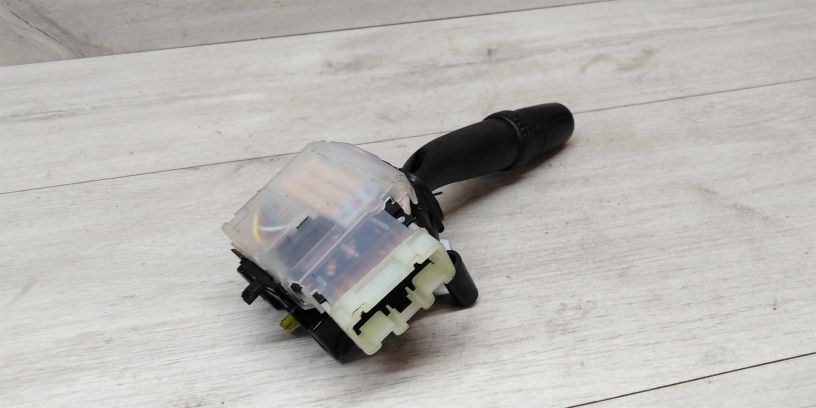 perekliucatel-sveta-lifan-x60-art-15249-big-3