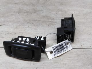 knopka-steklopodieemnika-mazda-323-art-15523