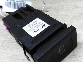 knopka-obogreva-zadnego-stekla-volkswagen-sharan-art-16281