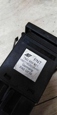 knopka-obogreva-zadnego-stekla-volkswagen-sharan-art-16281-big-2