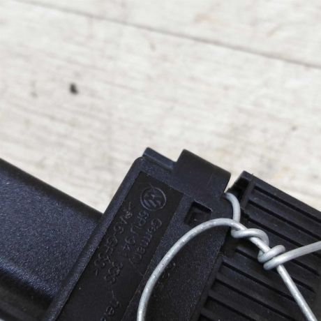 korrektor-far-volkswagen-polo-sedan-art-16511-big-4