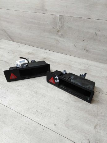 knopka-avariinoi-ostanovki-volkswagen-transporter-t5-art-17065-big-1