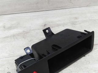 knopka-avariinoi-ostanovki-s-karmanom-volkswagen-transporter-t5-art-17732