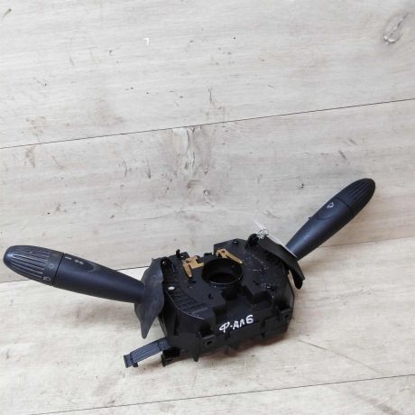 perekliucatel-podrulevoi-fiat-albea-art-18471-big-1