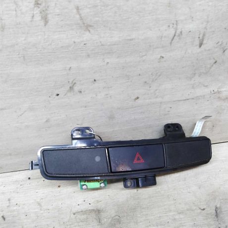 knopka-avariinoi-ostanovki-mitsubishi-lancer-10-art-18744-big-0