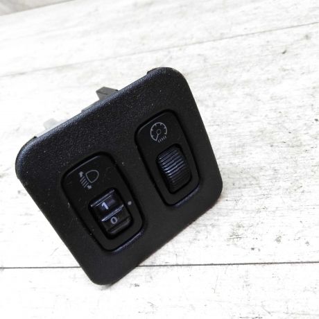 blok-upravleniia-korrektorom-sveta-mitsubishi-lancer-9-art-23325-big-1