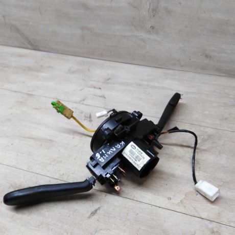 podrulevoi-perekliucatel-lada-kalina-art-27571-big-1