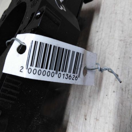 perekliucatel-podrulevoi-skoda-octavia-tour-art-28022-big-2