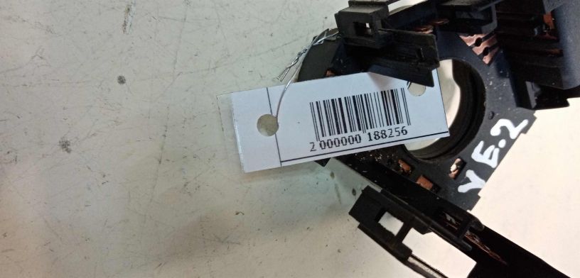 perekliucatel-dvornikov-podrulevoi-volkswagen-golf-3-art-28215-big-2