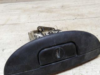 knopka-otkryvaniia-bagaznika-rucka-renault-scenic-1-art-29154