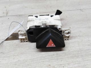 knopka-avariinoi-ostanovki-ford-focus-1-restailing-art-29692