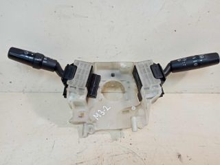 perekliucatel-podrulevoi-mazda-3-bk-xetcbek-art-29883