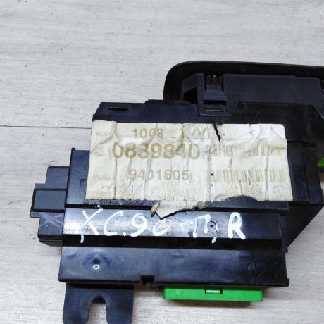 blok-upravleniia-steklopodieemnikom-perednii-pravyi-volvo-xc90-art-30208-big-2