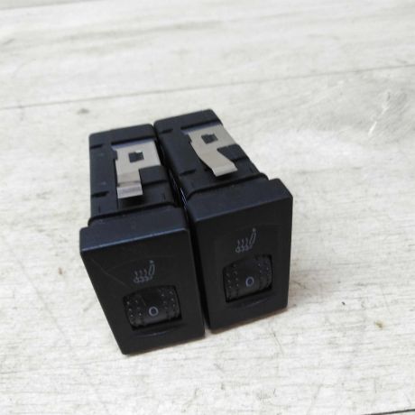 knopka-podogreva-sidenii-volkswagen-passat-b5-art-31134-big-5
