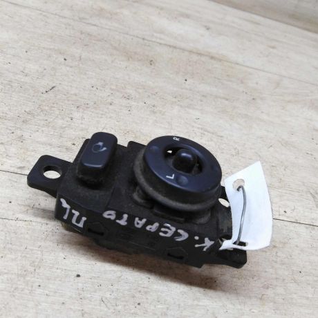 blok-upravleniia-zerkalami-dzoistik-kia-cerato-2-art-31930-big-0