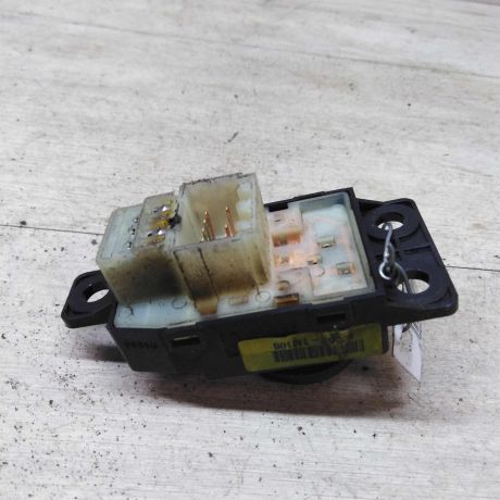 blok-upravleniia-zerkalami-dzoistik-kia-cerato-2-art-31930-big-2