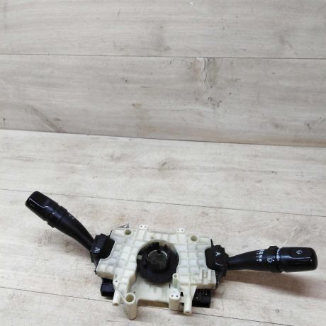 perekliucatel-podrulevoi-dvornikov-sveta-povorotov-hyundai-accent-2-art-32084-big-3