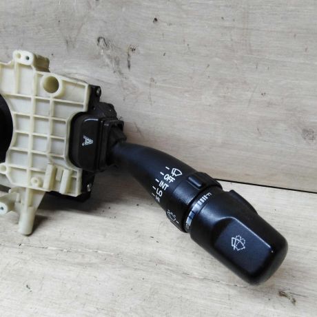 perekliucatel-podrulevoi-dvornikov-sveta-povorotov-hyundai-accent-2-art-32084-big-1