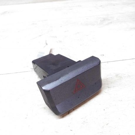 knopka-avariinoi-ostanovki-avariika-hyundai-accent-2-art-32087-big-0