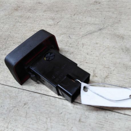 knopka-avariinoi-ostanovki-avariika-hyundai-accent-2-art-32087-big-2