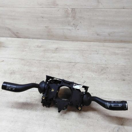 podrulevoi-perekliucatel-volkswagen-touareg-rest-art-33054-big-0