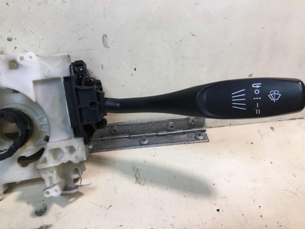 podrulevoi-perekliucatel-sveta-povorotov-dvornikov-mitsubishi-carisma-rest-art-33352-big-5