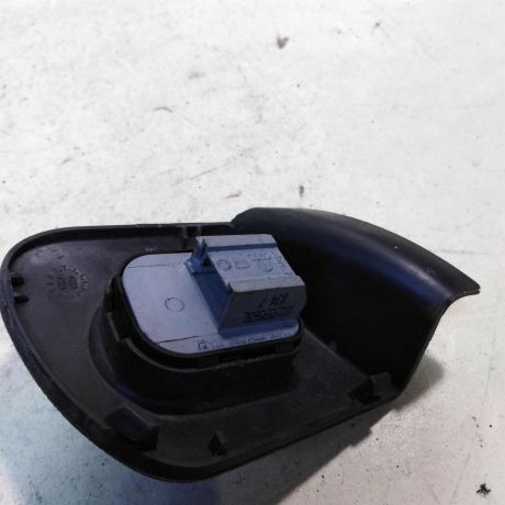 blok-upravleniia-zerkalami-skoda-octavia-tour-volkswagen-golf-i-volkswagen-bora-art-34380-big-0