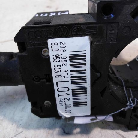 perekliucatel-podrulevoi-sveta-povorotnikov-dvornikov-skoda-octavia-tour-16-akl-art-34458-big-4