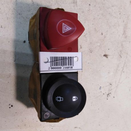 knopka-avariinoi-ostanovki-avariika-renault-megane-2-sedan-art-35087-big-0