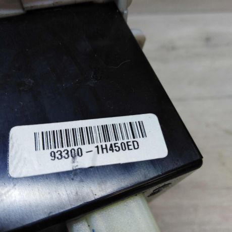 blok-upravleniia-knopka-avariiki-kia-ceed-art-35432-big-3