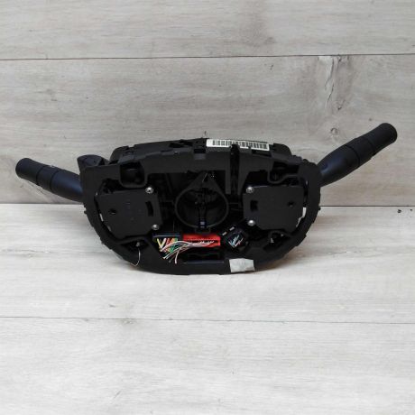 podrulevoi-perekliucatel-sleif-renault-megane-2-do-rest-art-35675-big-1