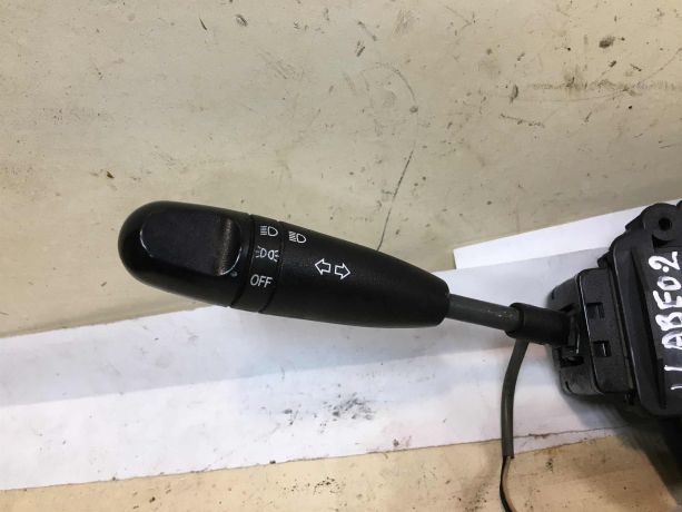 perekliucatel-podrulevoi-sveta-povorotov-dvornikov-chevrolet-aveo-t250-art-38237-big-2