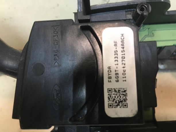 perekliucatel-podrulevoi-v-sbore-ford-mondeo-4-kgba-16i-rest-art-39061-big-3