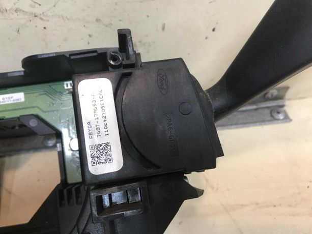 perekliucatel-podrulevoi-v-sbore-ford-mondeo-4-kgba-16i-rest-art-39061-big-6