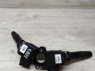 perekliucatel-podrulevoi-v-sbore-hyundai-solaris-art-40177