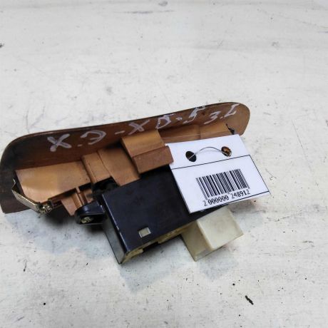 knopka-steklopodieemnika-zadniaia-levaia-hyundai-elantra-iii-xd-2-do-rest-art-41420-big-1