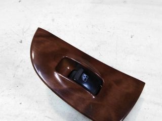 knopka-steklopodieemnika-zadniaia-pravaia-hyundai-elantra-iii-xd-2-do-rest-art-41545