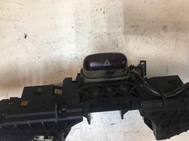 perekliucatel-podrulevoi-v-sbore-volkswagen-sharan-do-rest-art-41728-big-3