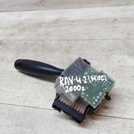 perekliucatel-stekloocistitelei-toyota-rav4-ii-xa20-art-42102-big-4