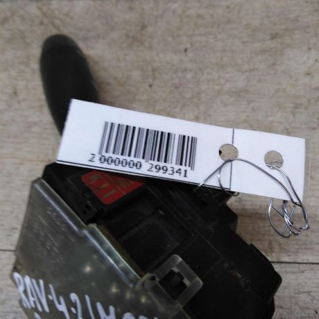 perekliucatel-stekloocistitelei-toyota-rav4-ii-xa20-art-42102-big-5