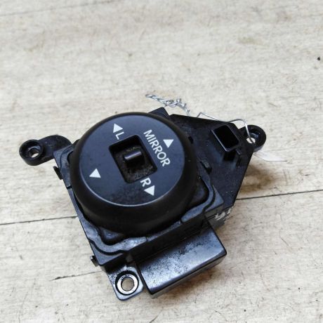 perekliucatel-regulirovki-zerkala-hyundai-i30-i-art-42498-big-2