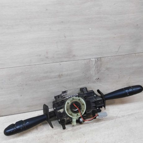 perekliucatel-podrulevoi-v-sbore-renault-megane-1-do-rest-art-43200-big-0